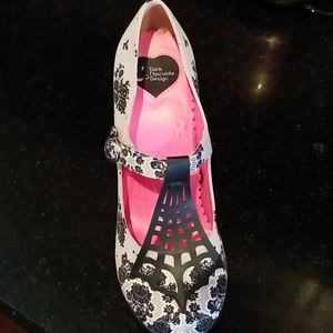 Gorgeous Goth Dark Romance Spider Web Detail Heels